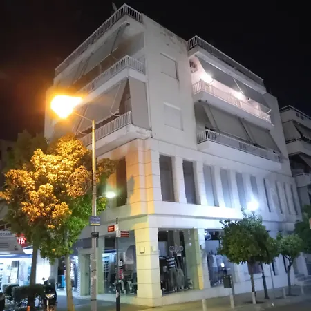 Vestige Shared Apartment Piraeus Exterior photo